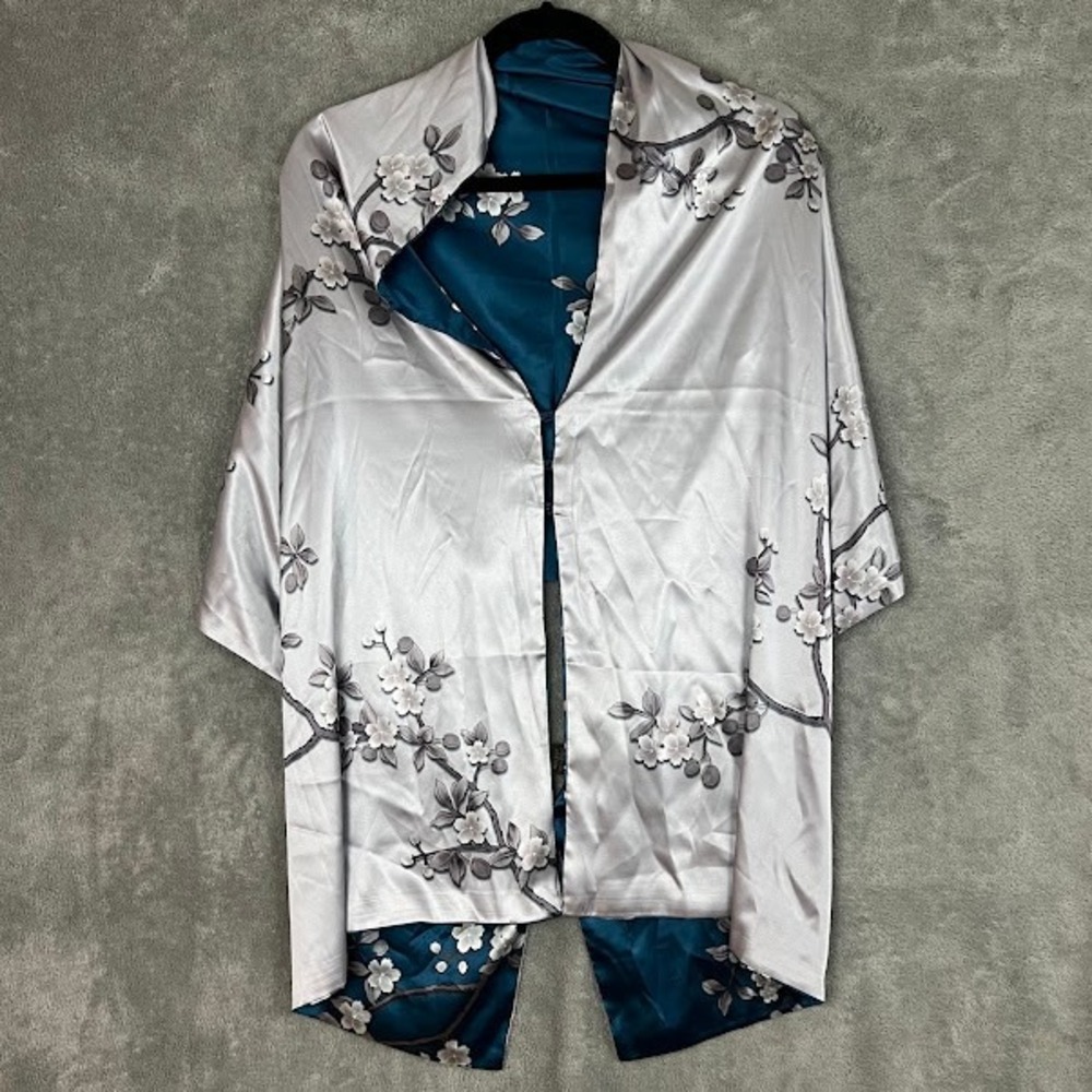 Reversible Mulberry Shawl 100% Silk Womens OS Floral Satin Kimono Botanical - Picture 6 of 10